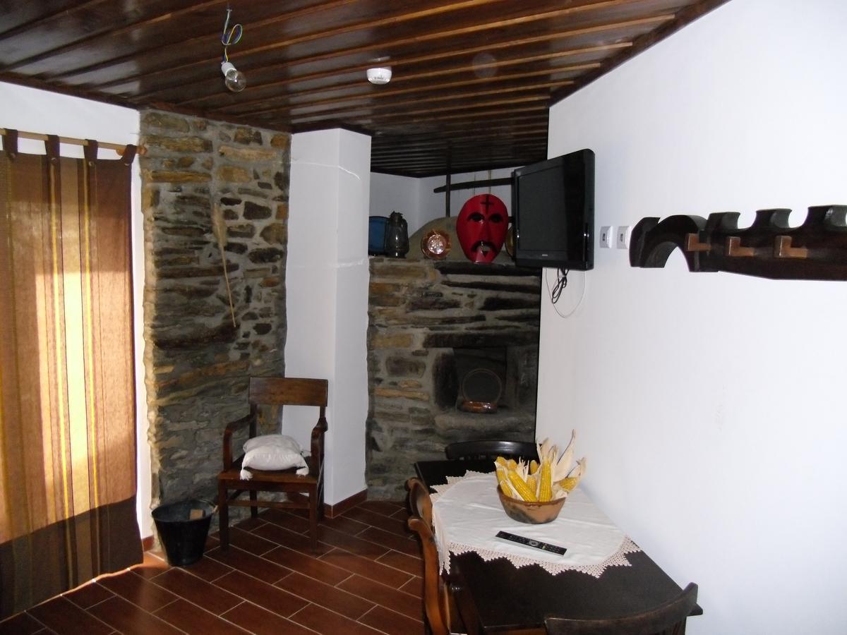 Casas De Campo Podence マセド・デ・カヴァレイロス エクステリア 写真